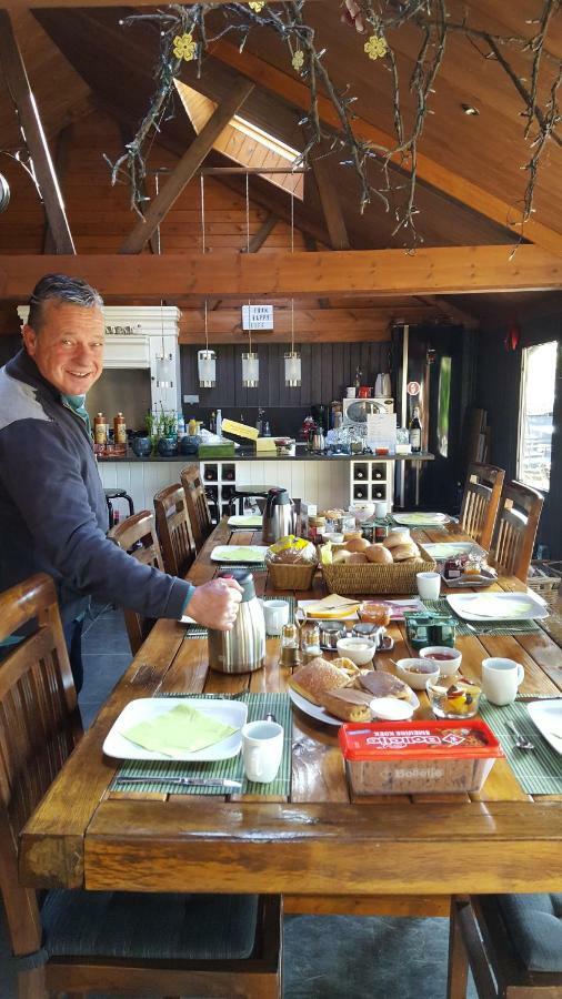 Bed and Breakfast Het Schalks Genot Poppel Esterno foto